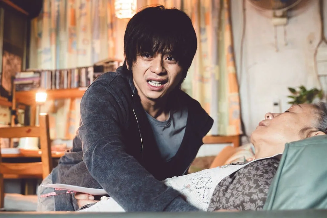 《荒誕脅持死纏難打》相關圖片(1/2)