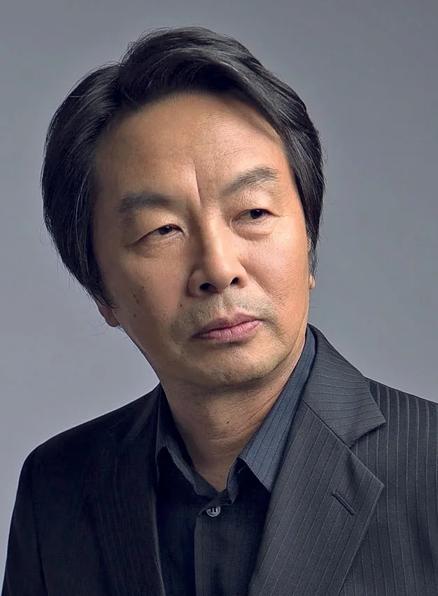 《劉震雲描摹塵世眾生相,笑聲淚影揭露百姓心聲》相關圖片