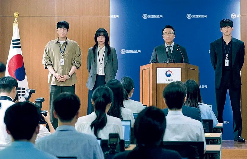 《以暴制暴提供情緒代償,《鐵拳教育》折射韓國教育撕裂》相關圖片(8/8)