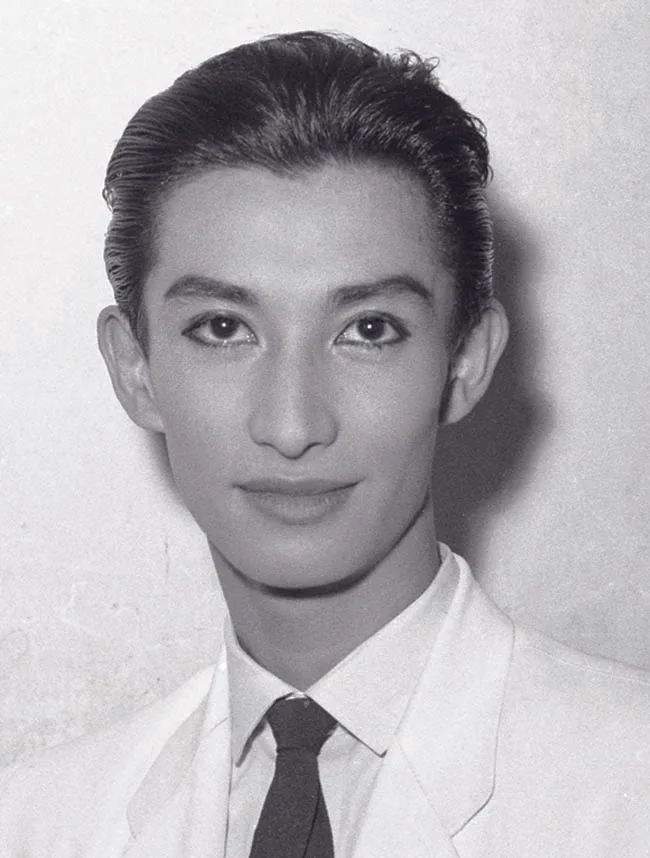 《反戰傳奇藝人美輪明宏逝世》相關圖片(1/2)
